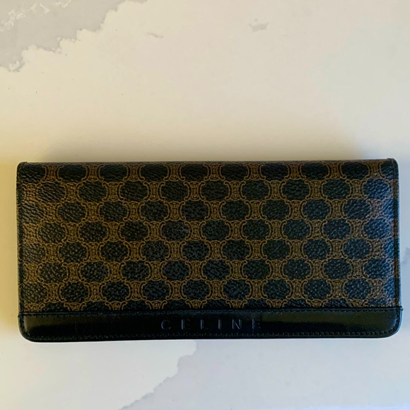 CELINE- Authentic 🍀 EUC! Vintage Macadam Long Wallet - Picture 1 of 12
